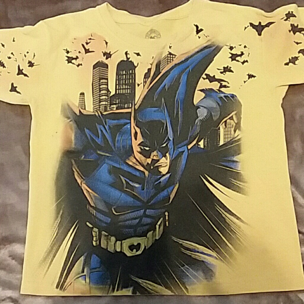 Boys size 4/5 Batman shirt